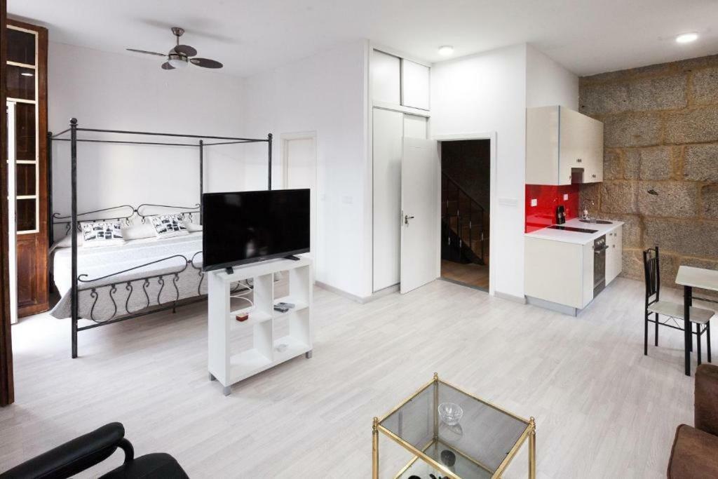 Vintage Ribadavia Apartment Luaran gambar